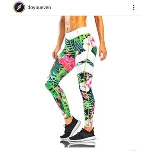 Jungle Tropical Workout Leggins by DoYouEven